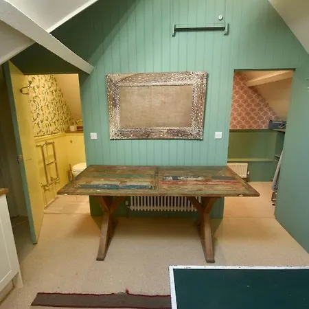 Semesterbostad Manor Farm House *